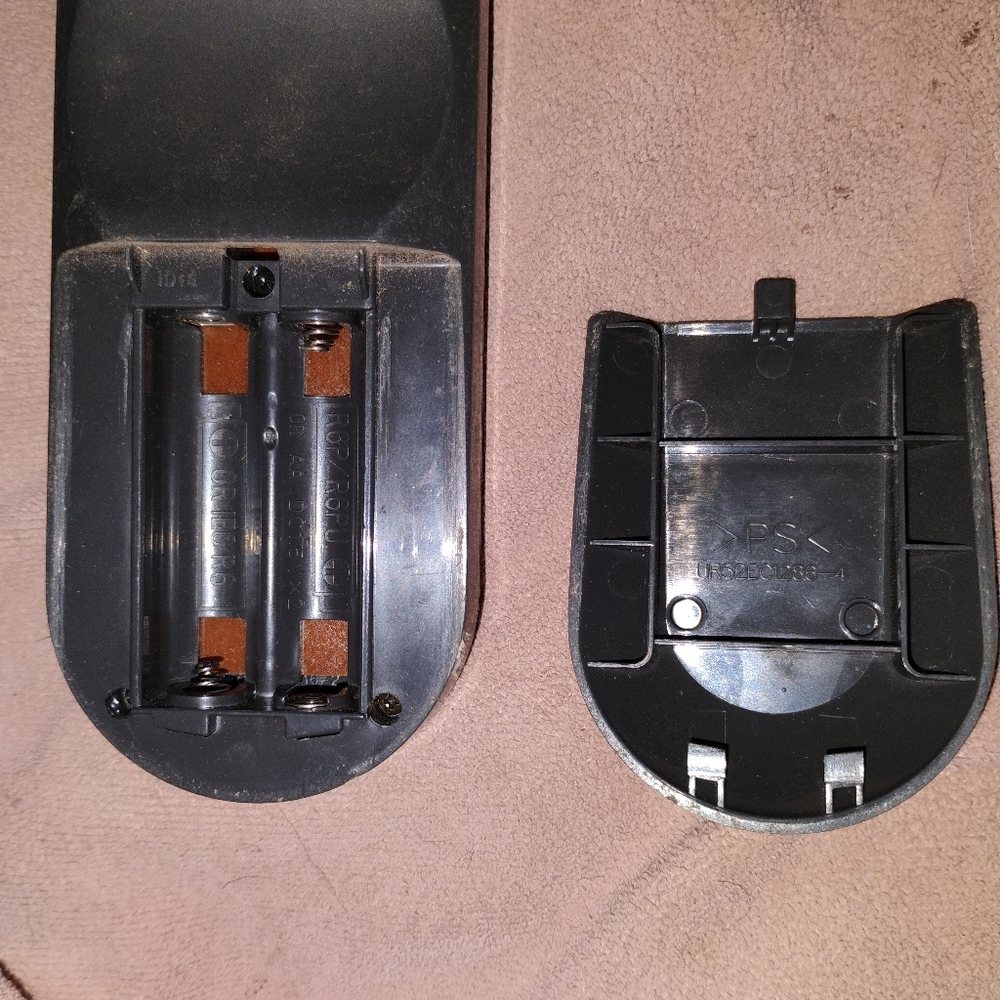 JVC Remote Control - Picture 3 of 3